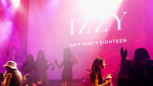 Izzy.00_00_04_06.Still005