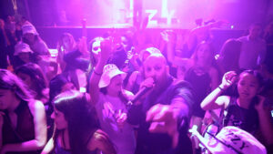 Izzy.00_03_35_14.Still015